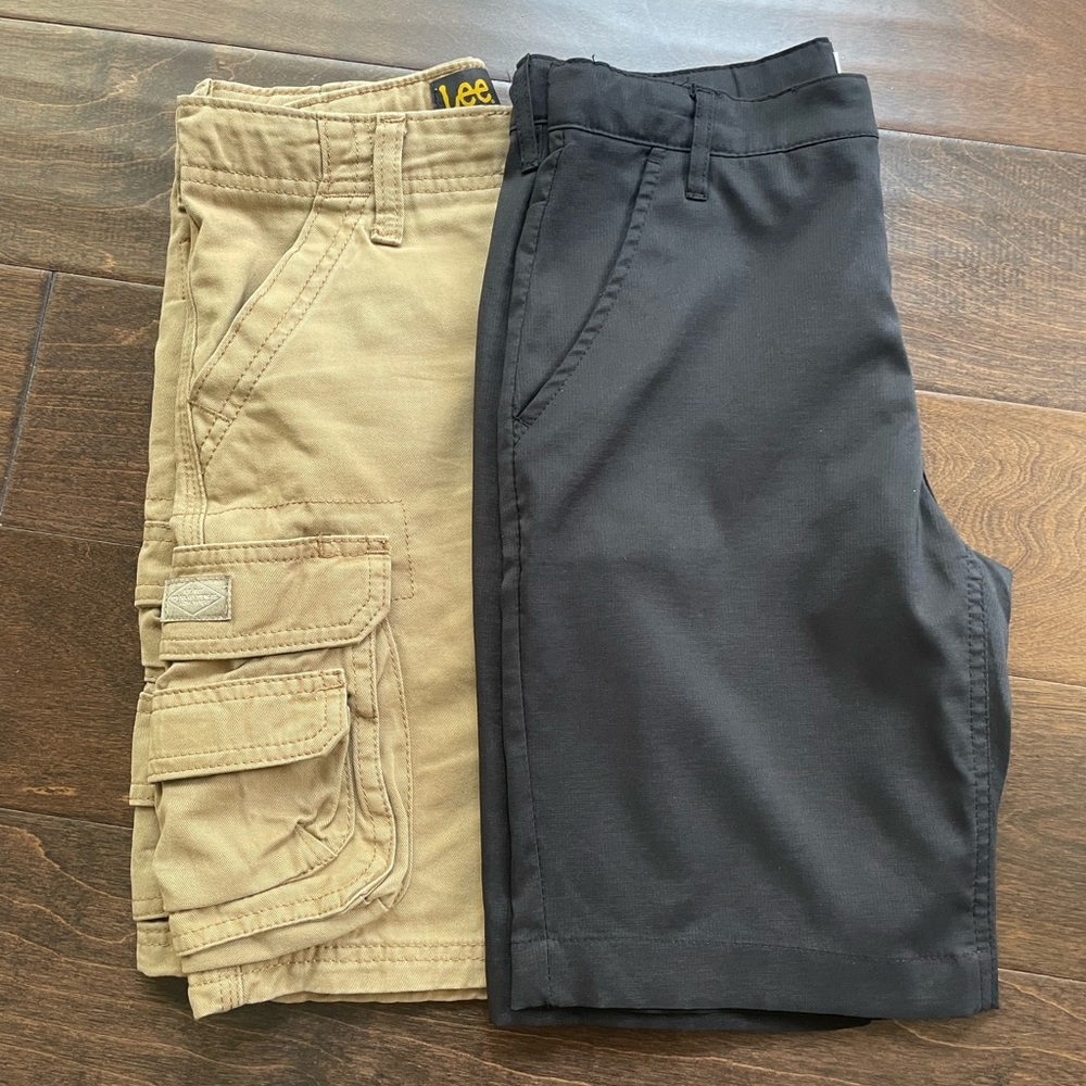 Pack of 2 Boys Shorts- size 8, Lee tan cargo & Black old navy golf shorts